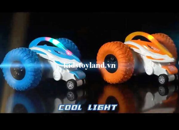 Hộp Xe Địa Hình 3 Bánh Điều Khiển Đồng Hồ 7 Động Tác, Xoay 360 Độ, Có Sạc D002B - Ảnh 6
