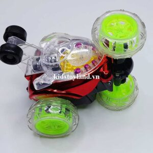 Hộp Đồ Chơi Xe Điều Khiển Nhào Lộn Có Đèn Có Nhạc Xoay 360 Độ RD930