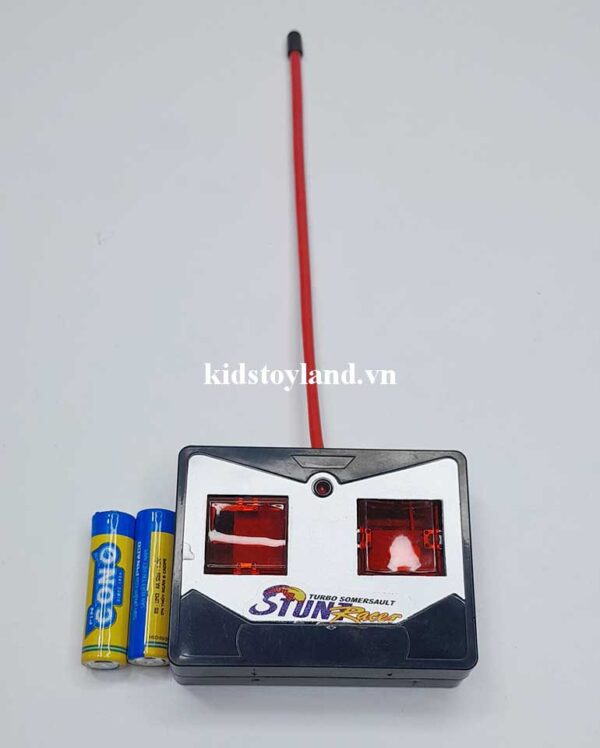 Hộp Đồ Chơi Xe Điều Khiển Nhào Lộn Có Đèn Có Nhạc Xoay 360 Độ 999G-19A - Ảnh 8
