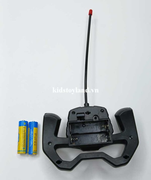 Hộp Đồ Chơi Xe Địa Hình Điều Khiển Từ Xa Hình Cá Sấu WL132B - Ảnh 9