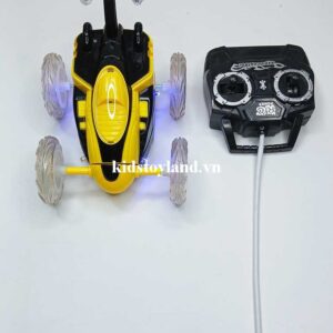 Hộp Đồ Chơi Xe Điều Khiển Nhào Lộn Có Đèn Có Nhạc Xoay 360 Độ 999G-21C
